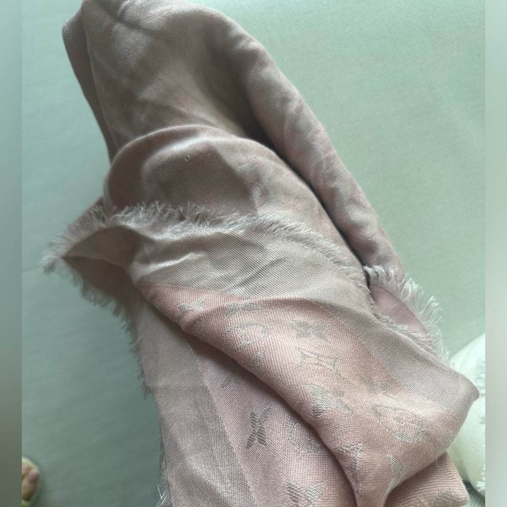 Authentic Pink Louis Vuitton scarf 💕 - Picture 9 of 15